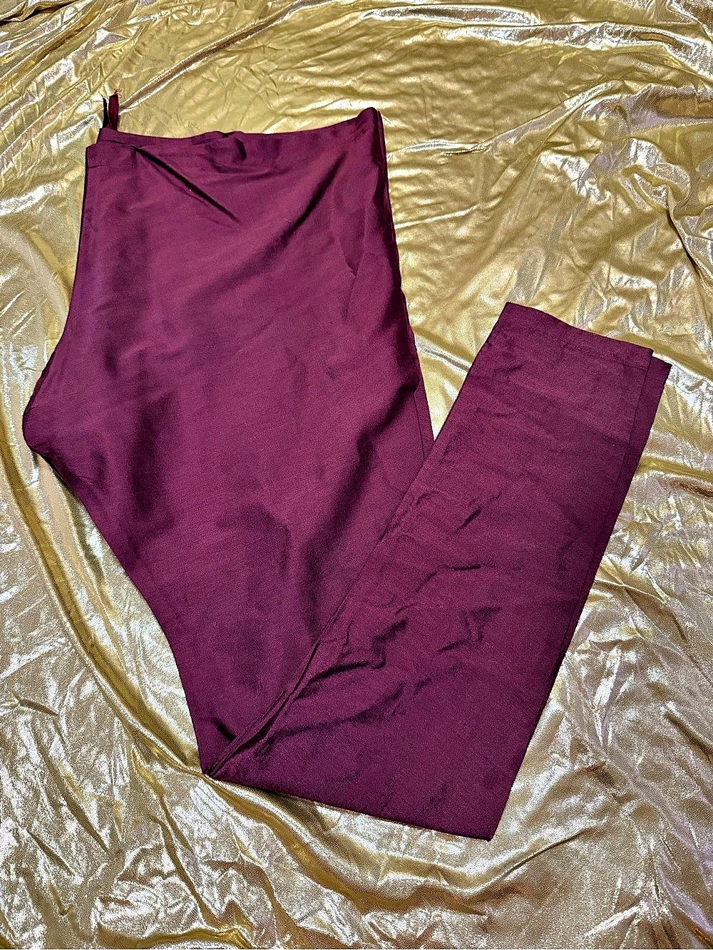 Disney Studios Costume Dept Red Kurta Pants size 9